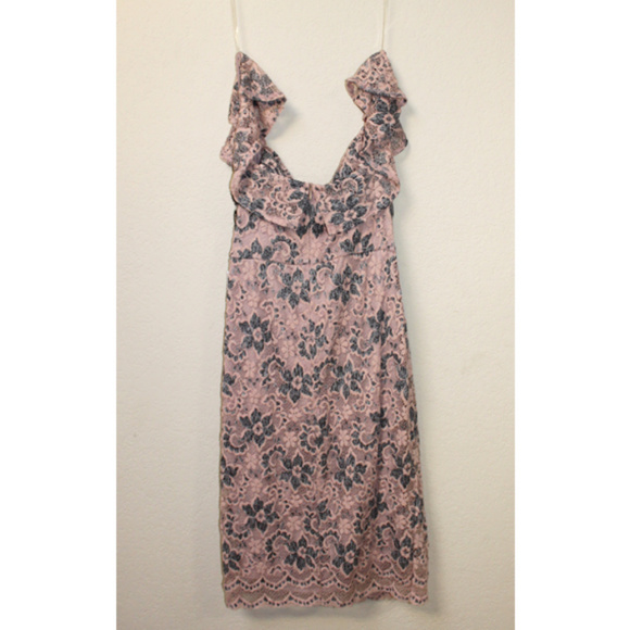 Nordstrom ASTR Cold Shoulder Pink Blush Floral Lace Fitted Stretchy Dress - Picture 4 of 6